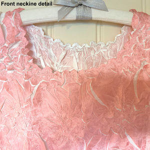 NWOT Feminine Pink TOP Crimped Design - Size S